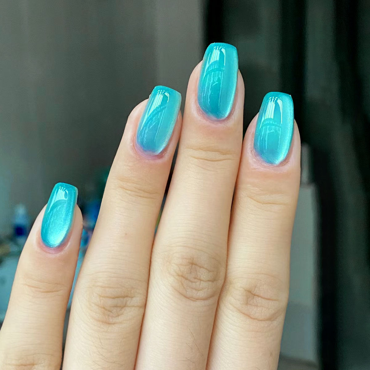 Tropical Oasis Long Square Press On Nail Set in Shimmering Teal with Trendy Ombre Effect