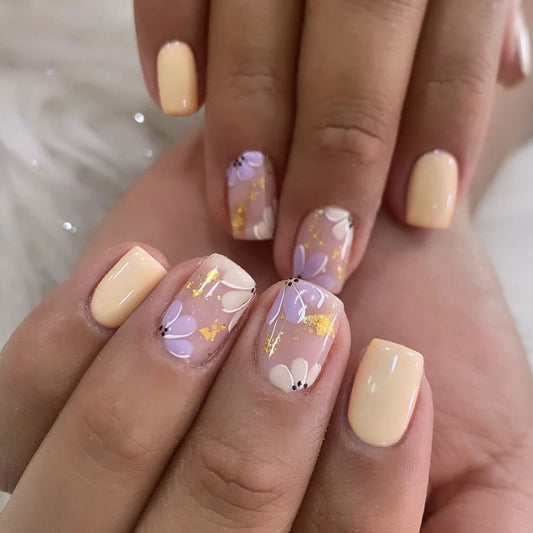 Garden Bliss Medium Square Lilac and Cream Floral Press On Nail Set with Gold Accents