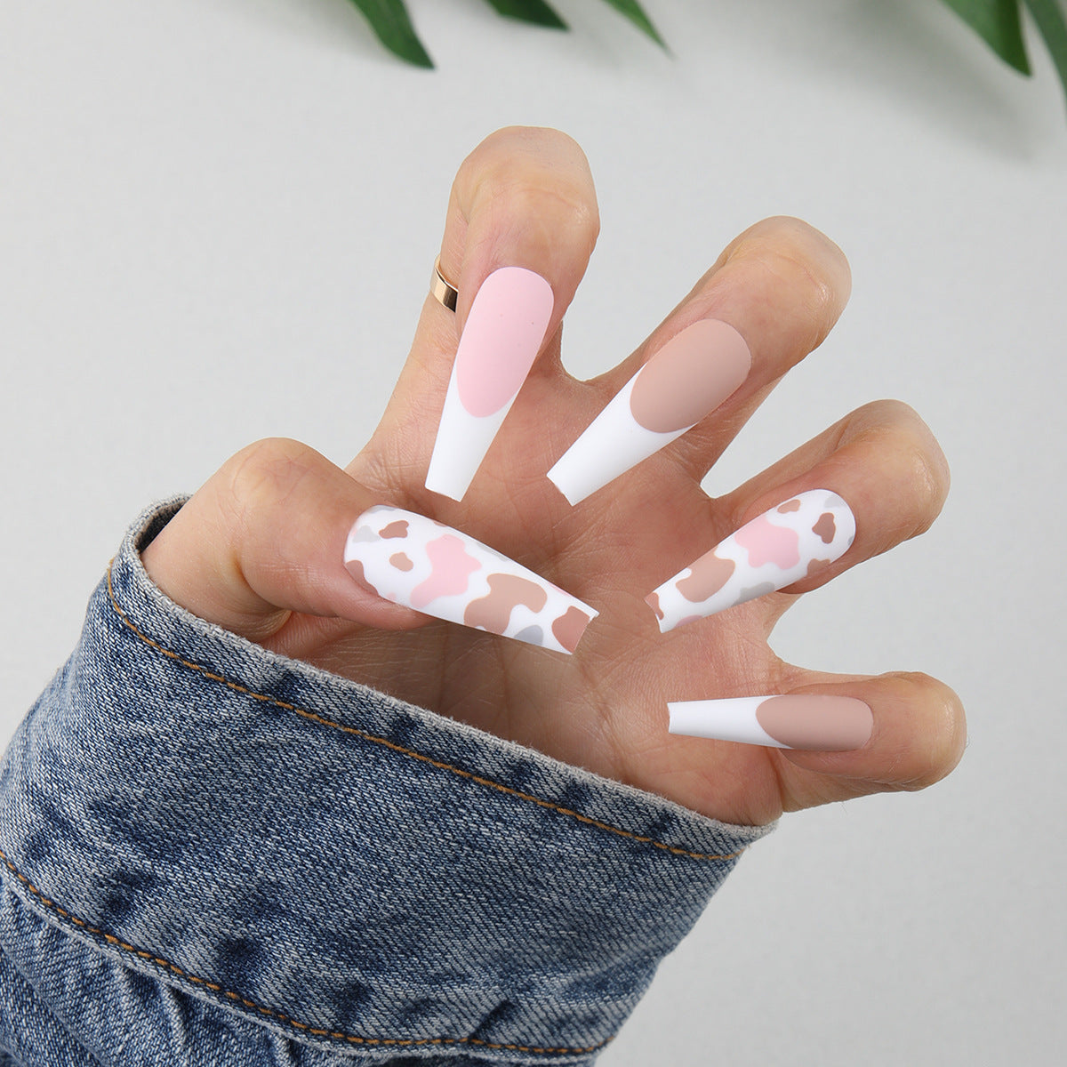 Pastel Cowgirl Long Coffin Pink and White Cow Print Press-On Nail Set