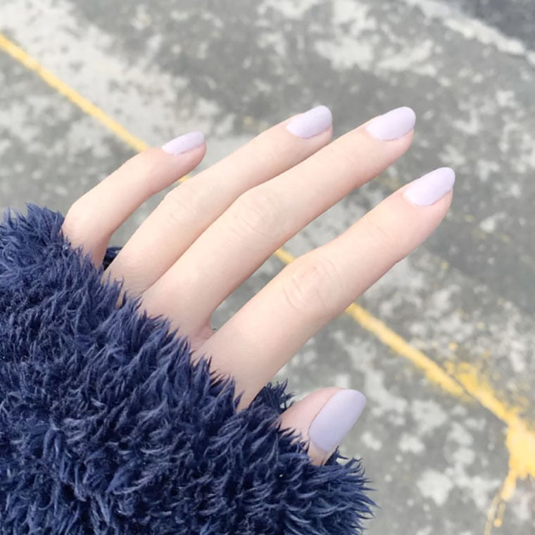 Winter Elegance Medium Round Lilac Press On Nails with Velvet Matte Finish