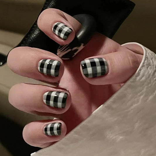 Monochrome Elegance: Medium Length Square Black and White Striped Press On Nail Set with Matte Finish