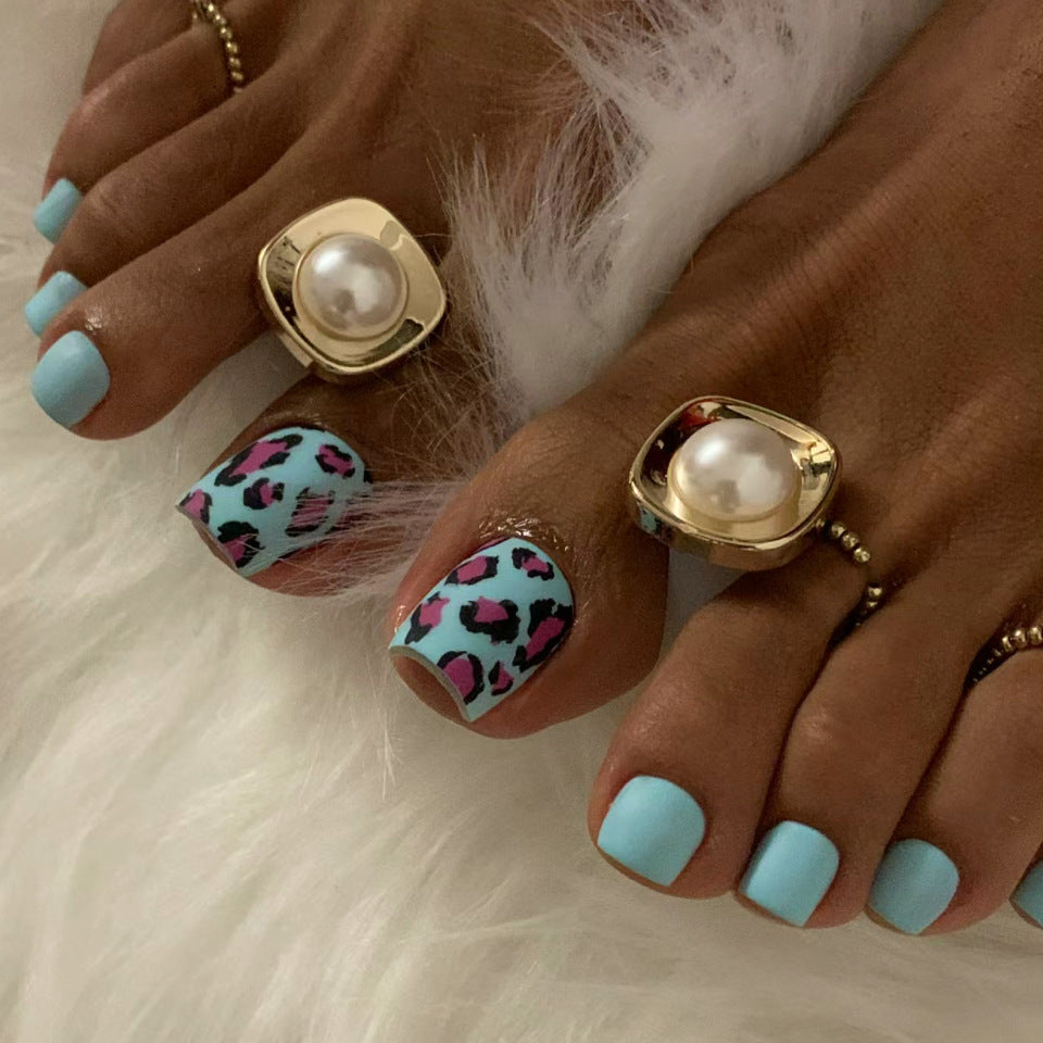 Wild Blue Short Square Light Blue and Leopard Print Press-On Toe Nail Set