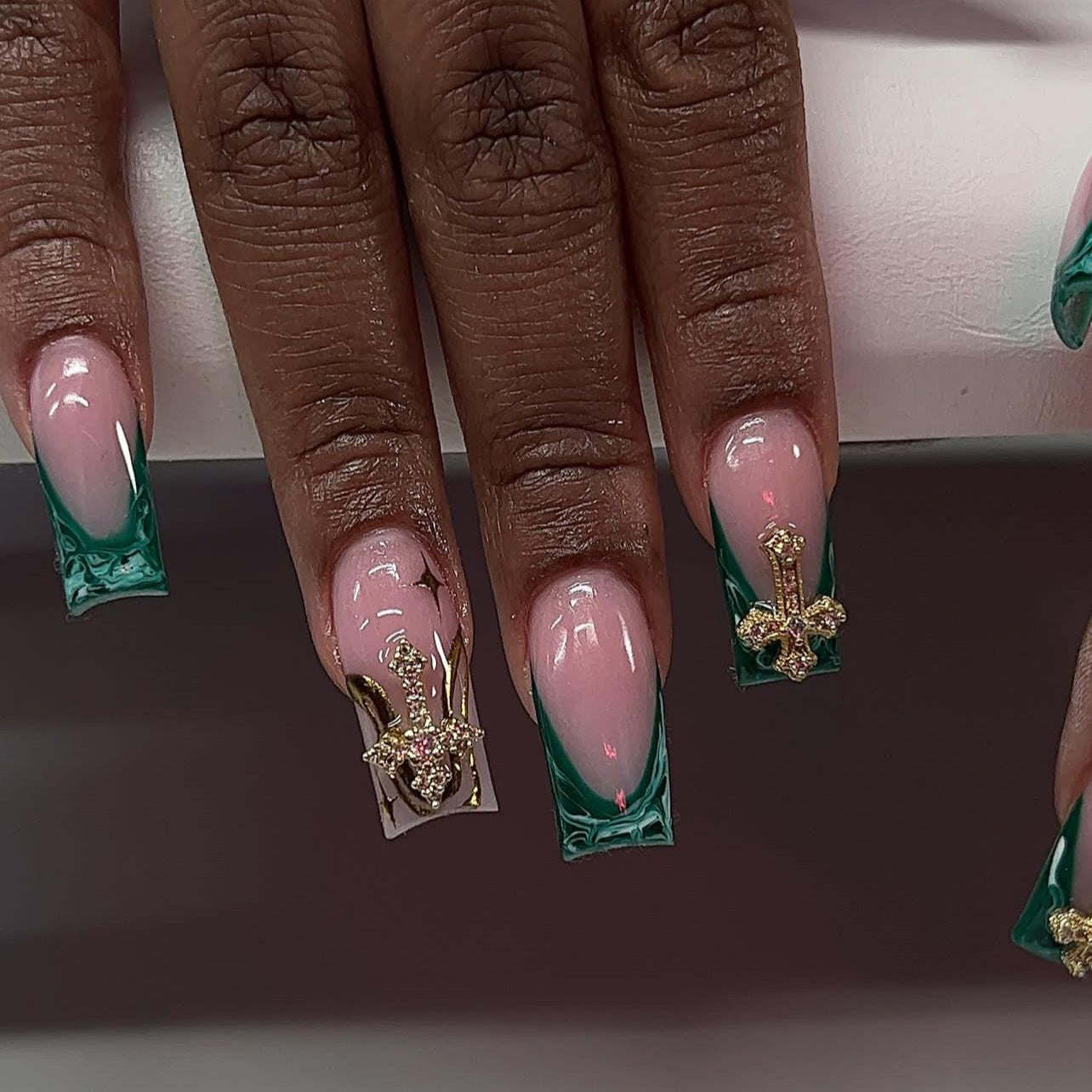 Glamorous Emerald Dream Long Square Press On Nail Set Featuring Stunning Jewel Accents and Pink Ombre Design