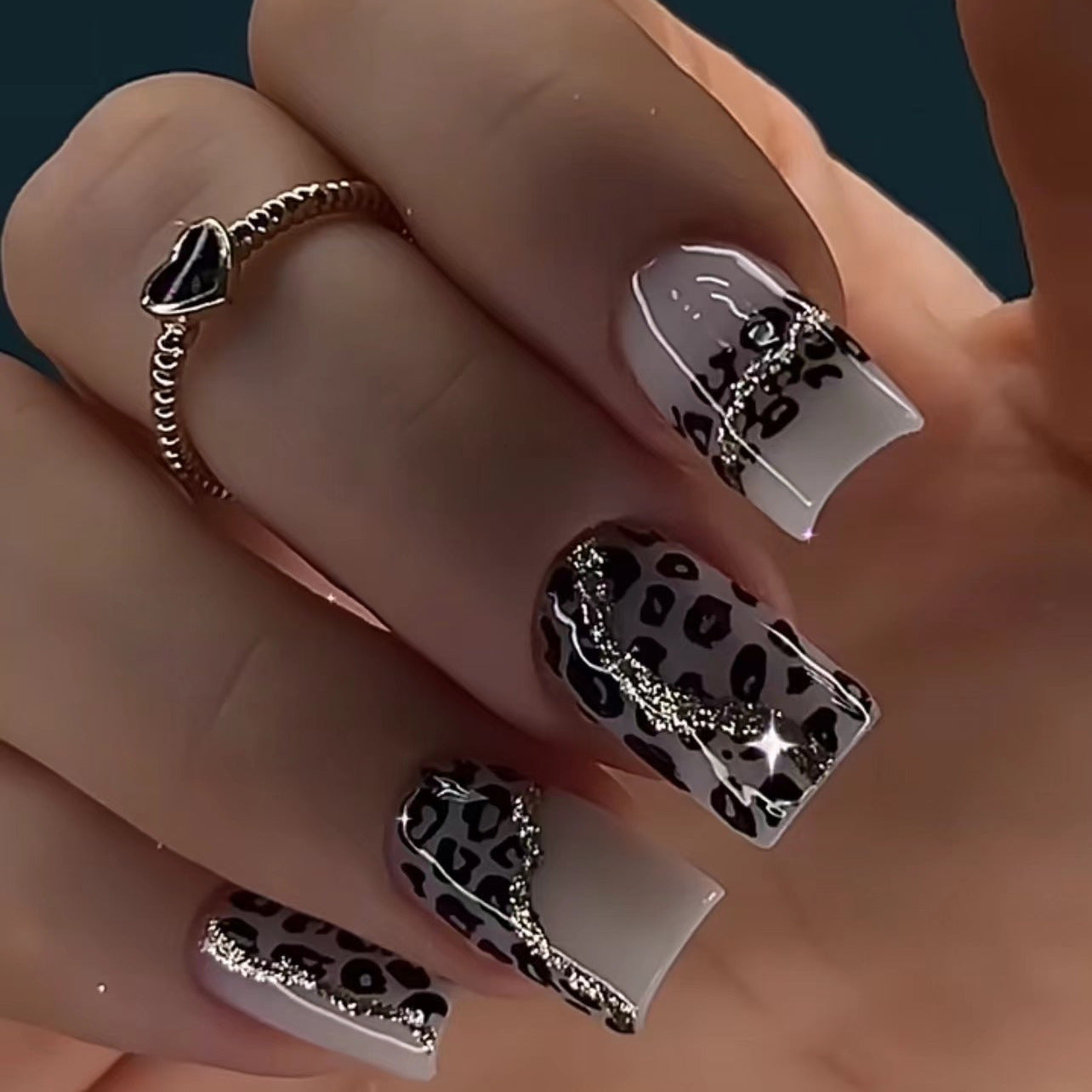 Savage Elegance Medium Square Beige Leopard Print Nail Set with Stunning Glitter Accents