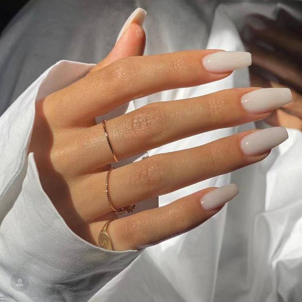 Chic Elegance Long Coffin Beige Matte Press On Nail Set for Effortless Glamour