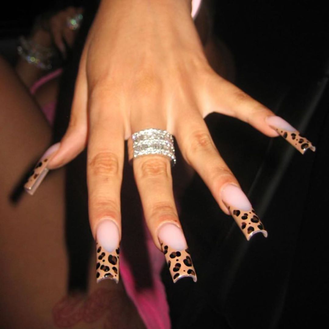 Wild Safari Long Square Beige and Leopard Print Press On Nail Set for Glamorous Style