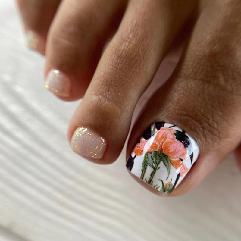 Bouquet White Floral Press On Toenails