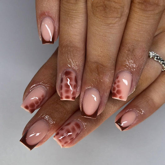 A Specific Note Medium Square Brown Snakeskin Press On Nails