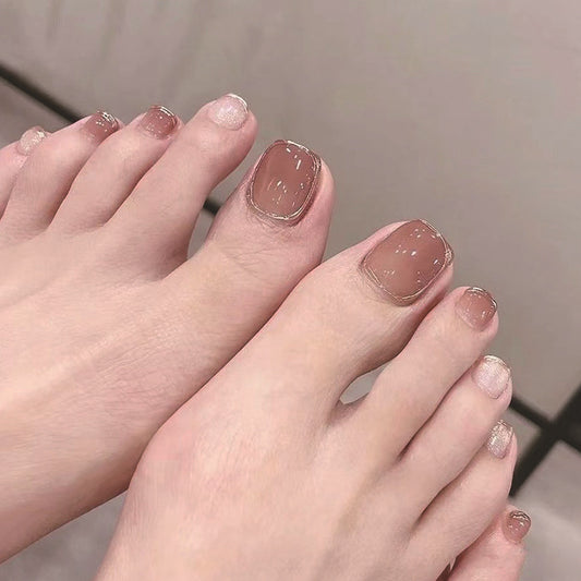 The Crowd Glossy Beige Press On Toenails