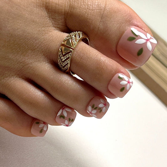 Oahu Floral White Press On Toenails