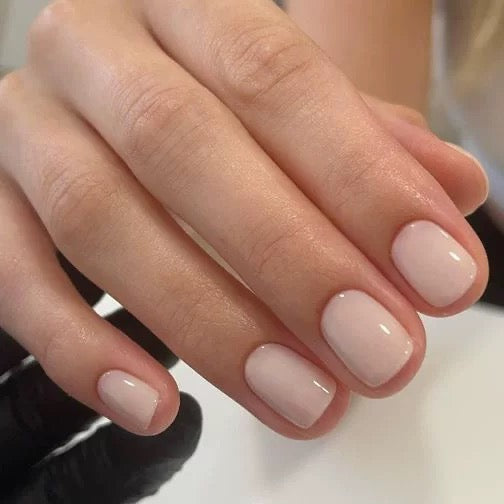 Via Dolce Short Squoval Beige Everyday Press On Nails