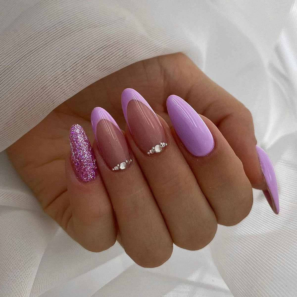 Showing Off Medium Round Purple Studded Press On Nails