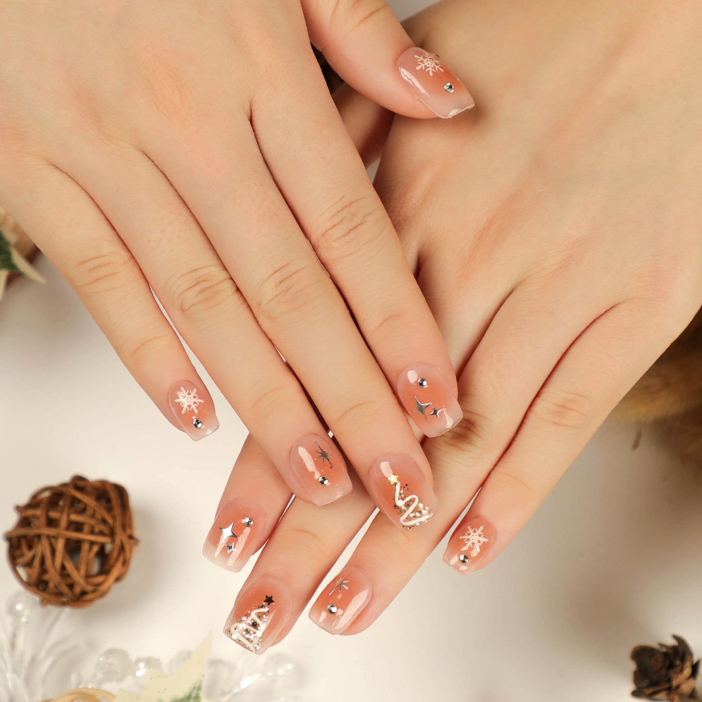 Decorate The Tree Short Square White Winter Press On Nails