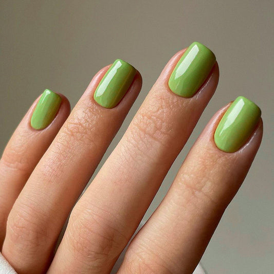 Spring Green Medium Square Lustrous Satin Press-On Nail Set