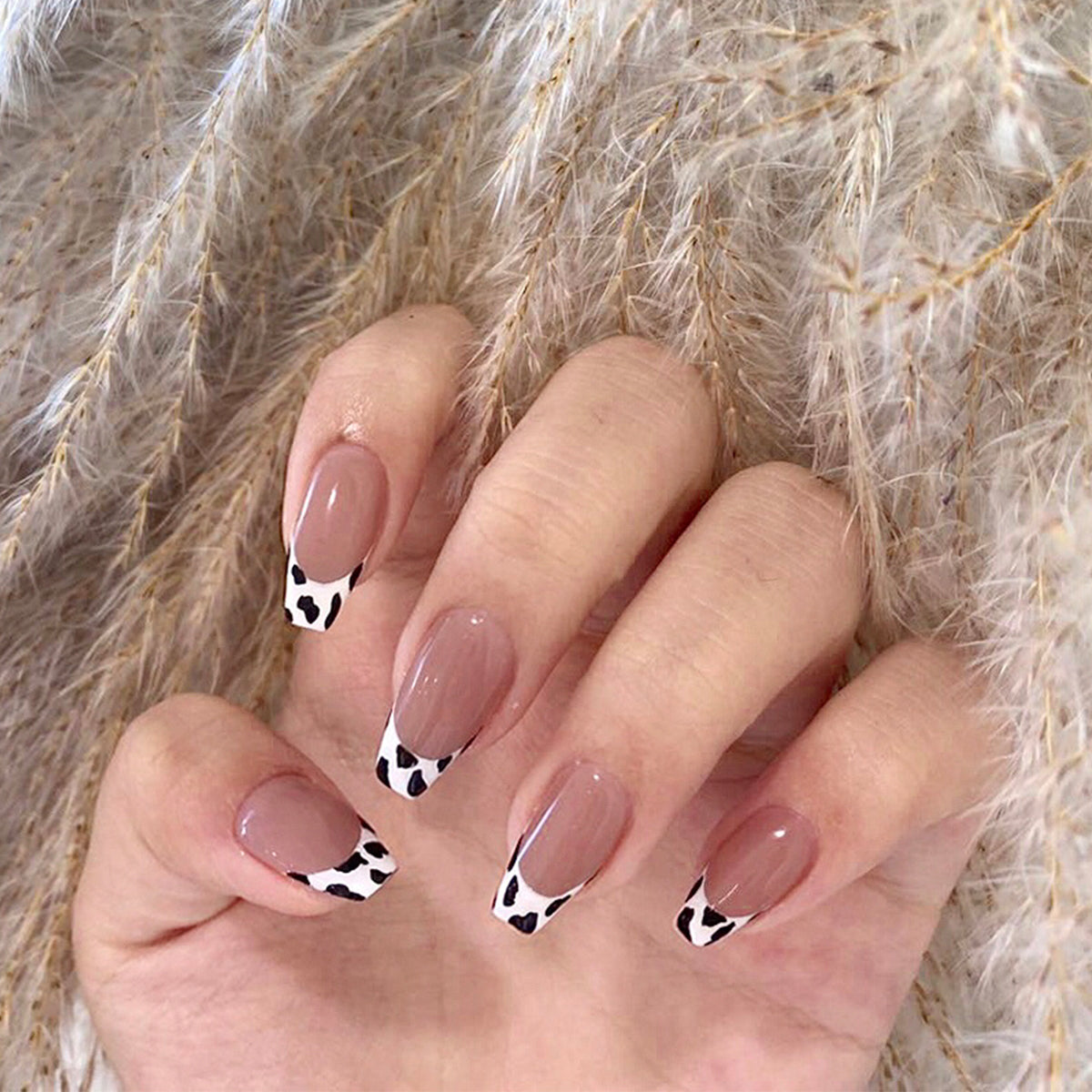 Cow Tips Long Coffin Beige Animal Pattern Press On Nails