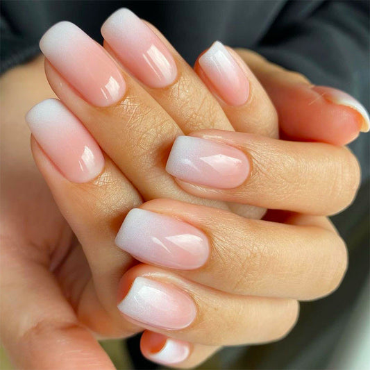 What is a nail base coat? A mini guide for beginners