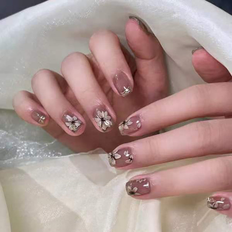 Petite Short Squoval Transparent Floral Embellished Press-On Nail Set with Gold Accents