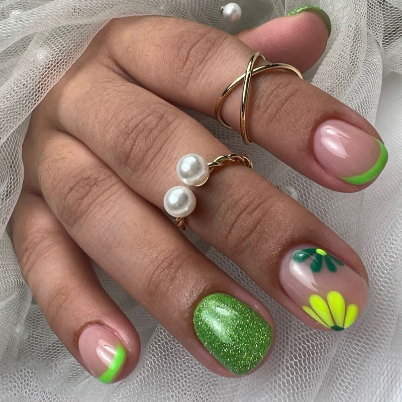 Chlorophyll Short Squoval Green Spring Press On Nails