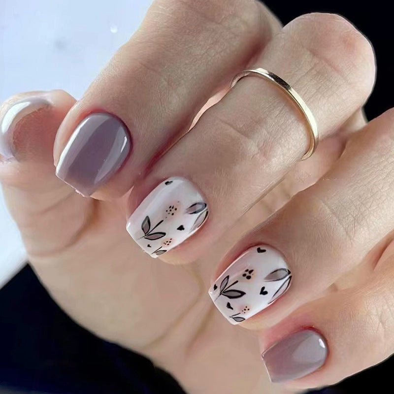 Setting Expectactions Short Square White Floral Press On Nails