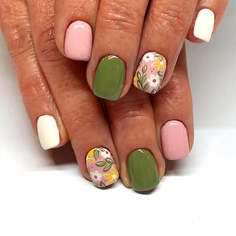 Spring Celebration short Square Green Floral Press On Nails