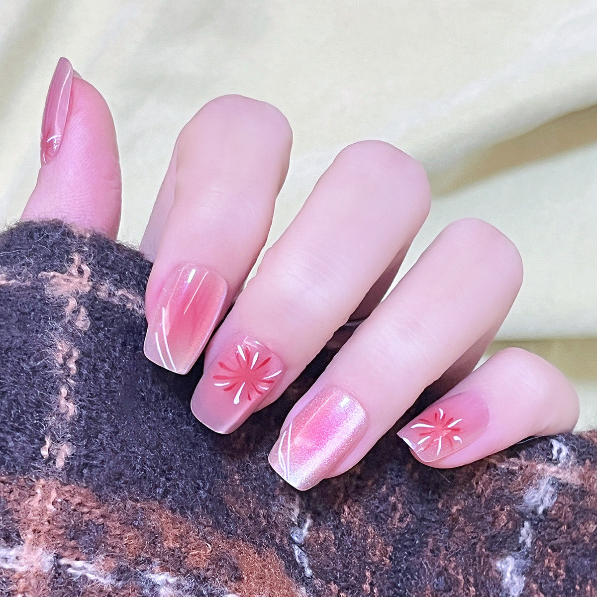 Soft Elegance Medium Square Pink Press-On Nails with Glitter Accent and Floral Design